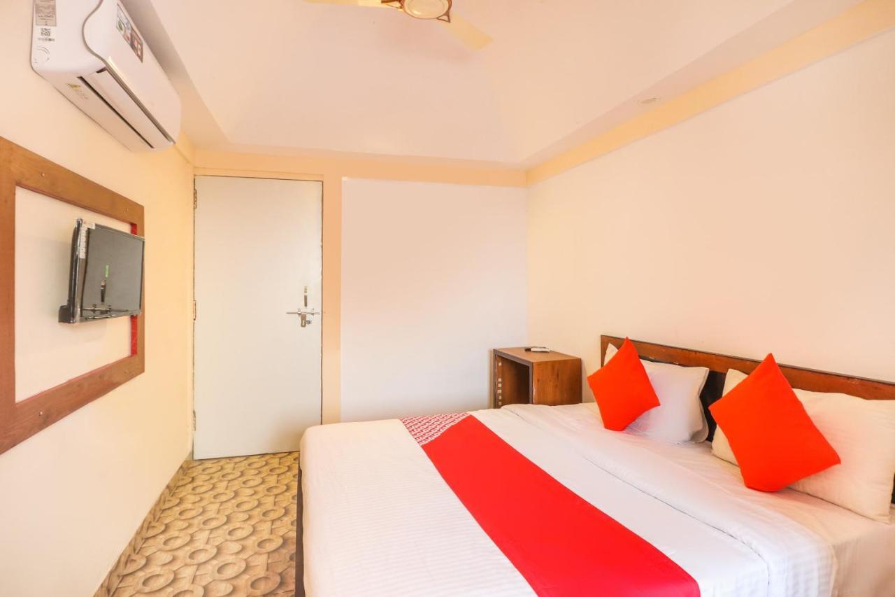 Oyo 66888 Gomti Resorts Alīgarh Dış mekan fotoğraf